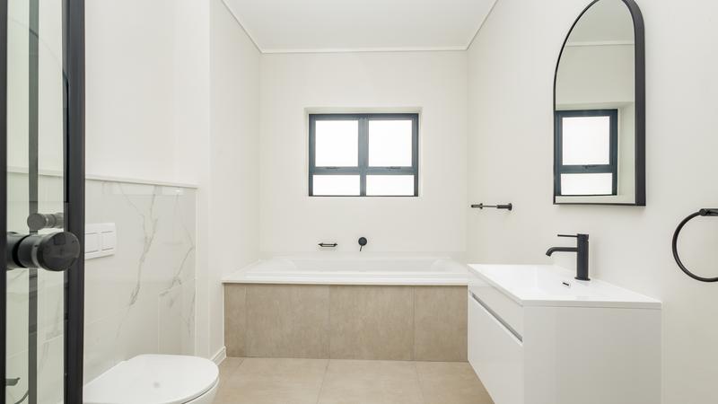2 Bedroom Property for Sale in Richwood Western Cape
